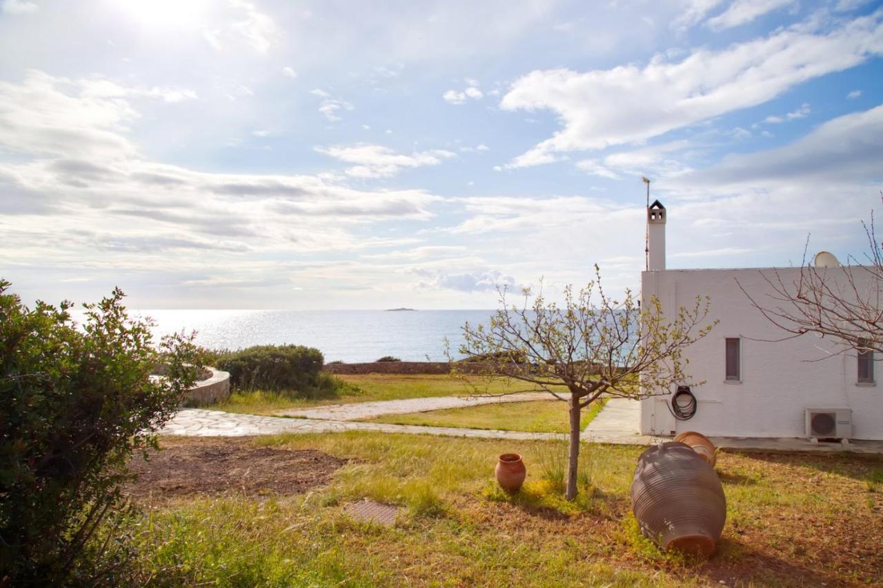 Aroura Homes 4Br Beachfront Villa Spétses Exteriér fotografie