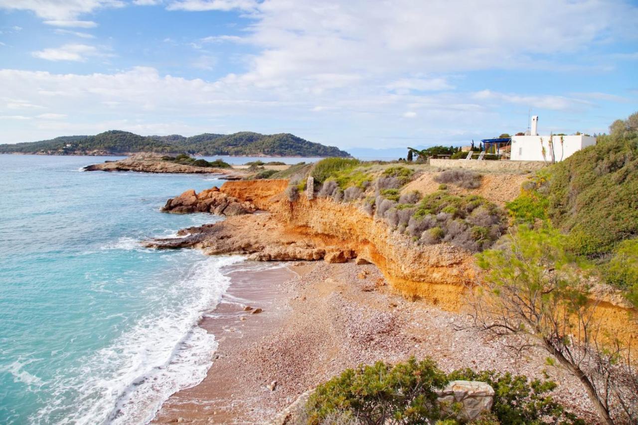 Aroura Homes 4Br Beachfront Villa Spétses Exteriér fotografie